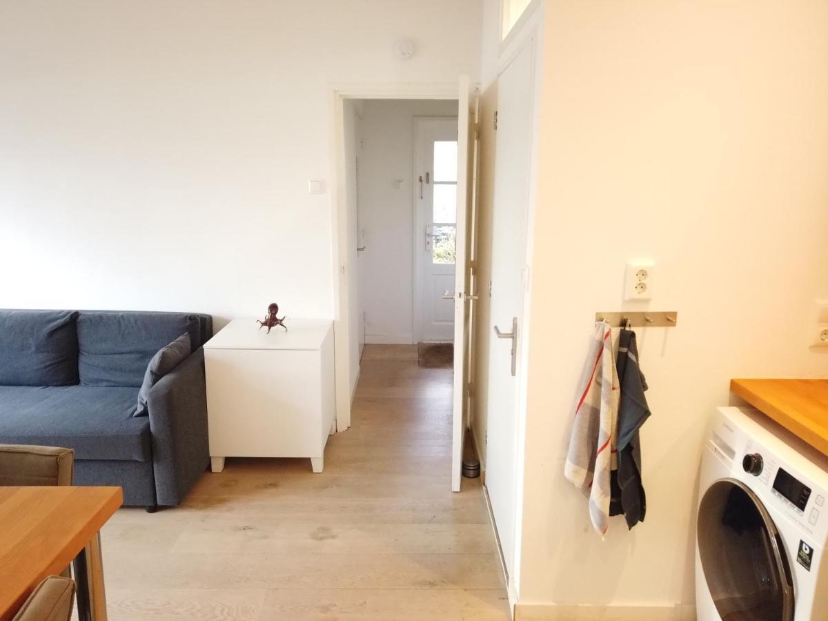 2-Room Apartment + 2 E-Bikes Alkmaar Dış mekan fotoğraf