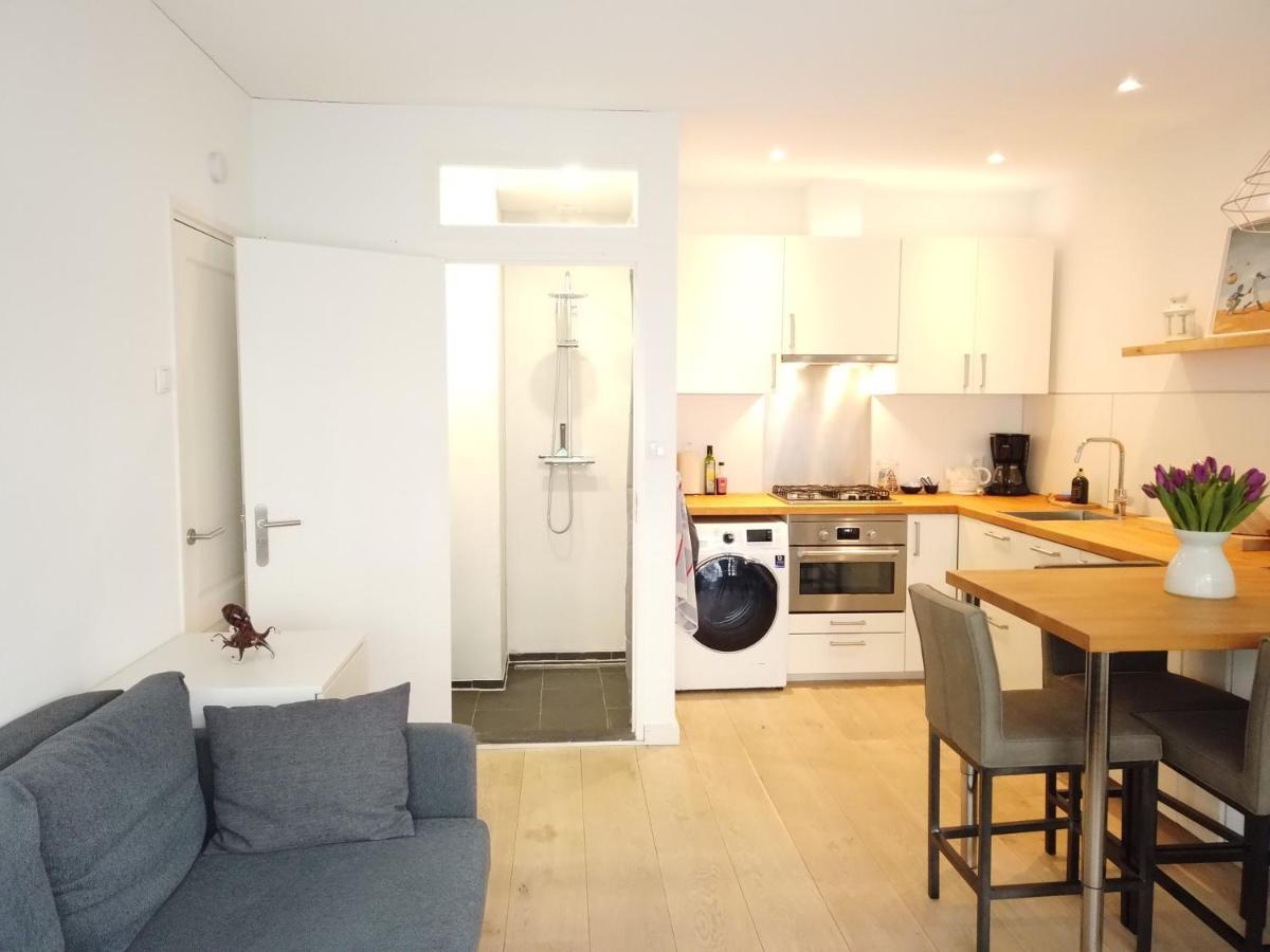 2-Room Apartment + 2 E-Bikes Alkmaar Dış mekan fotoğraf